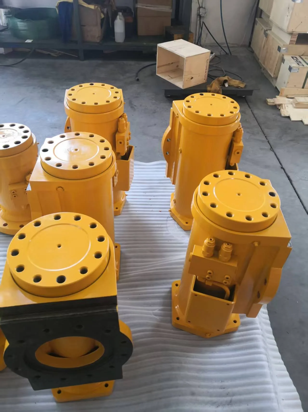 Finished actuators after final test