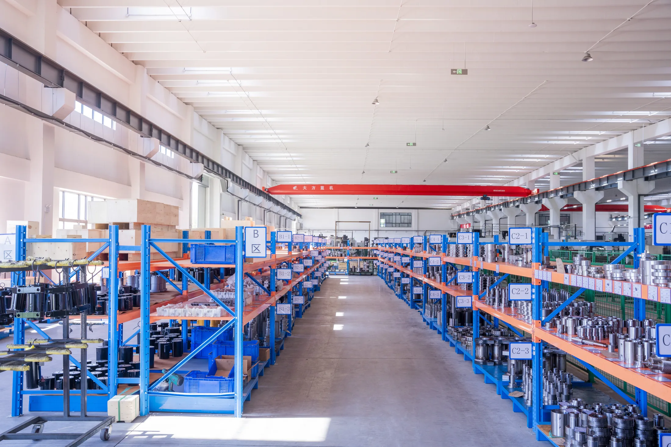 Parts warehouse with zoned racks